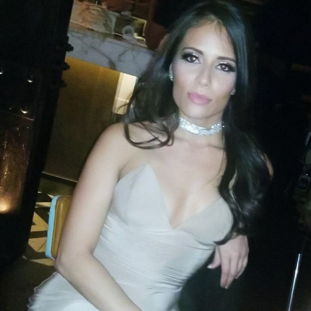 Meet your Posher, Nicole